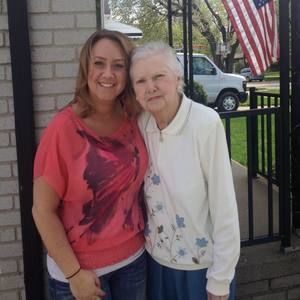 Meet your Posher, Lauren